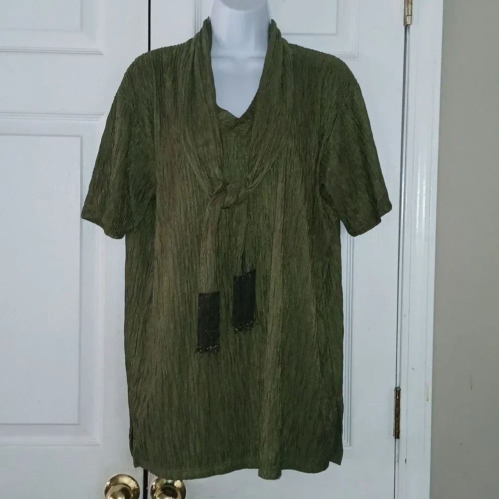 JL J.P.L.A. olive green crinkle blouse with attached tie Sz NWOT
